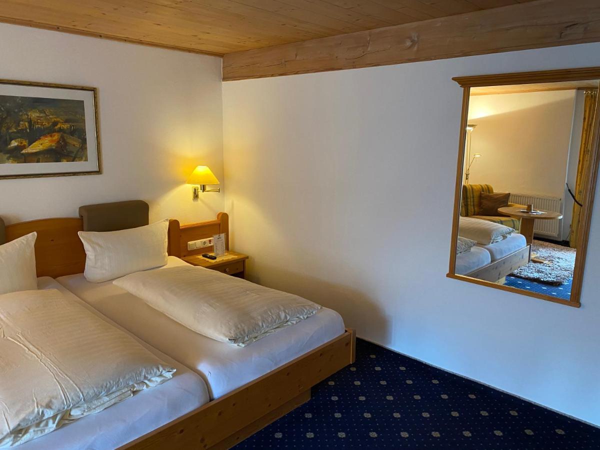 Kur- Und Ferienhotel Haser Оберщауфен Екстериор снимка