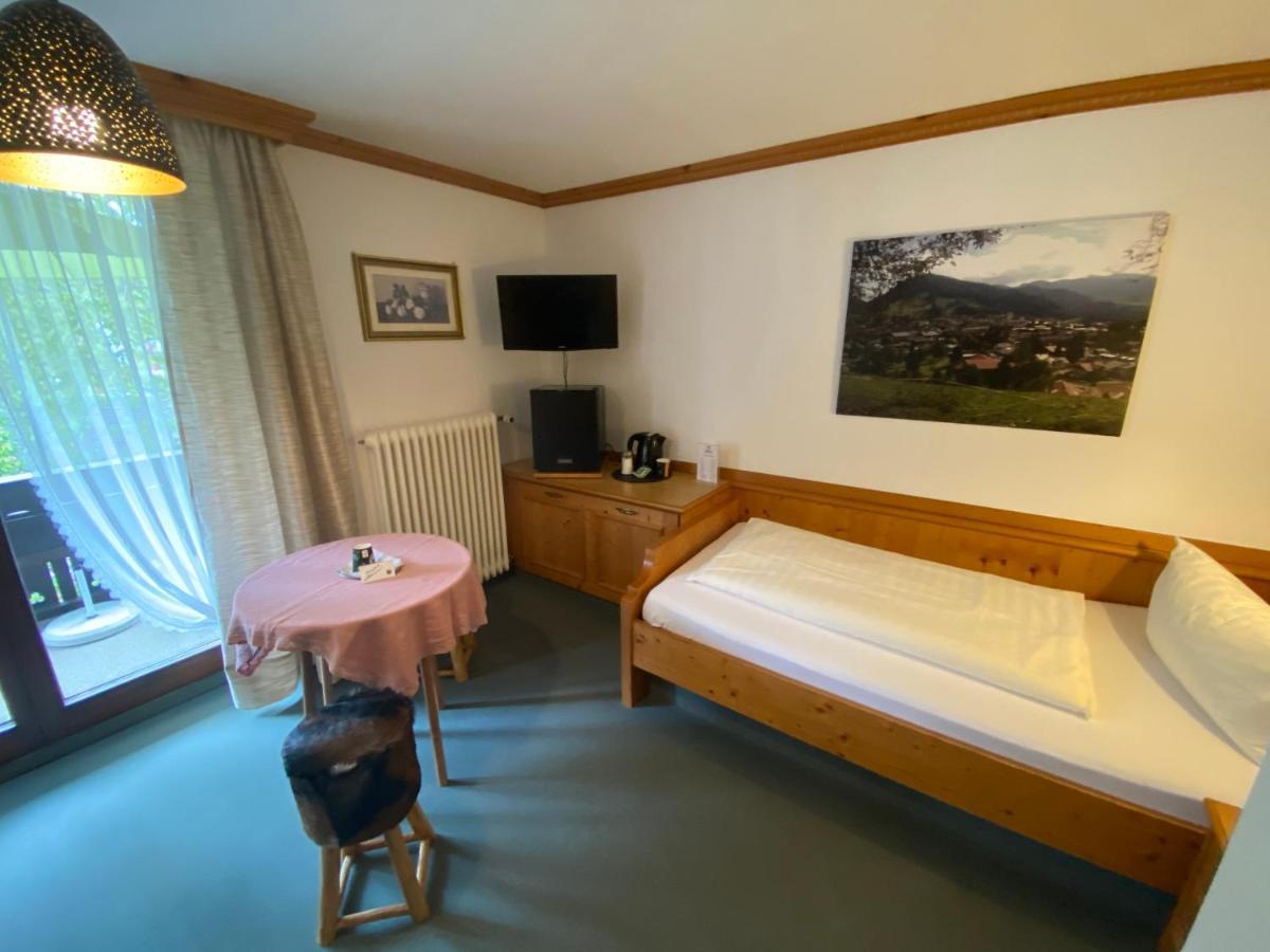 Kur- Und Ferienhotel Haser Оберщауфен Екстериор снимка