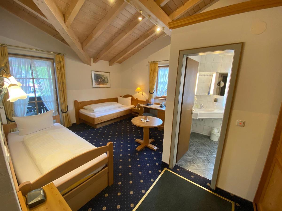 Kur- Und Ferienhotel Haser Оберщауфен Екстериор снимка