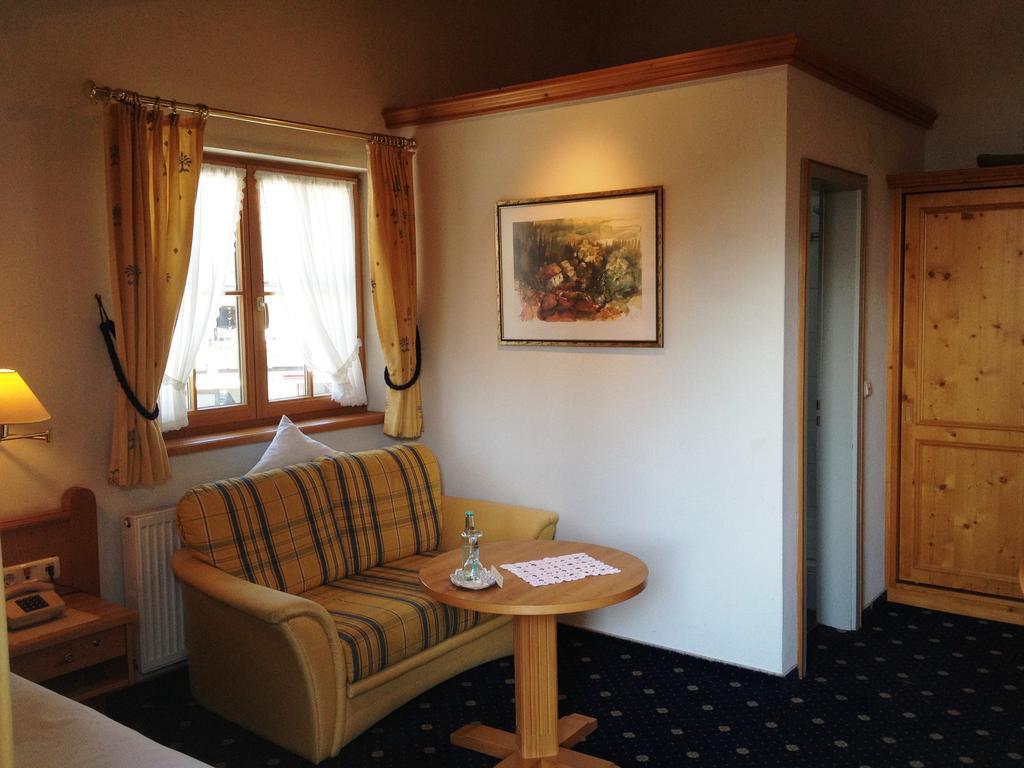 Kur- Und Ferienhotel Haser Оберщауфен Екстериор снимка